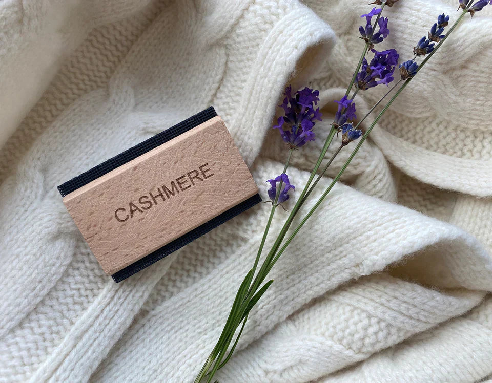Lona’s Cashmere Aftercare: A Step-by-Step Guide for Long-Lasting Softness