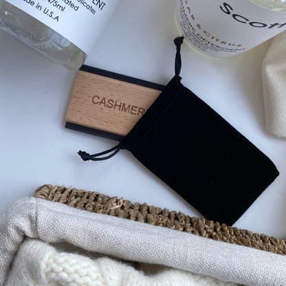 Cashmere & Wool Sweater Comb