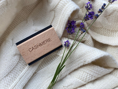 Cashmere & Wool Sweater Comb